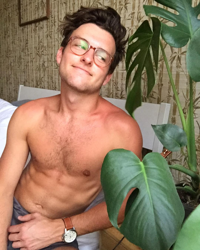 Брат Марго Робби