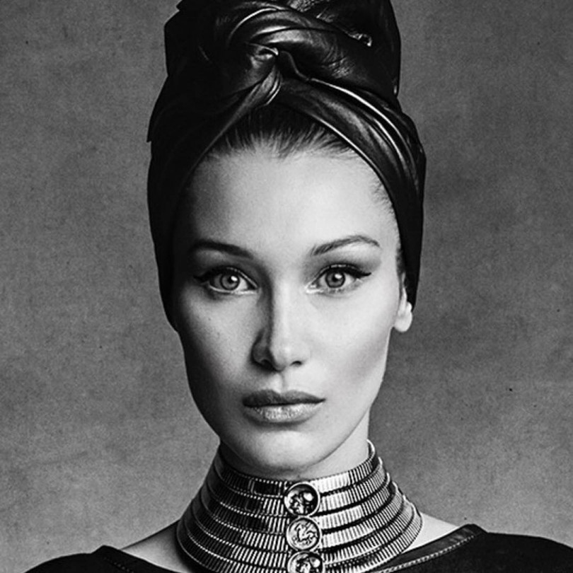 Белла Хадид в новой фотосессии