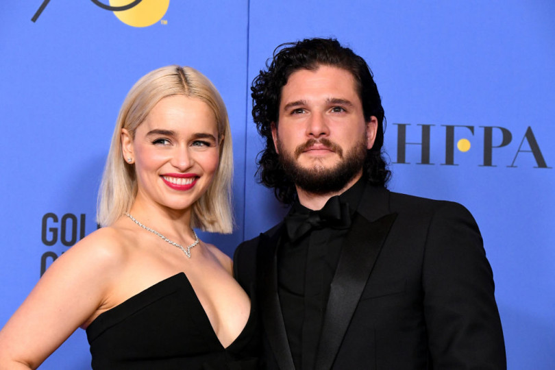 Самая обсуждаемая пара: Эмилия Кларк и Кит Харингтон вместе появились на красной дорожке