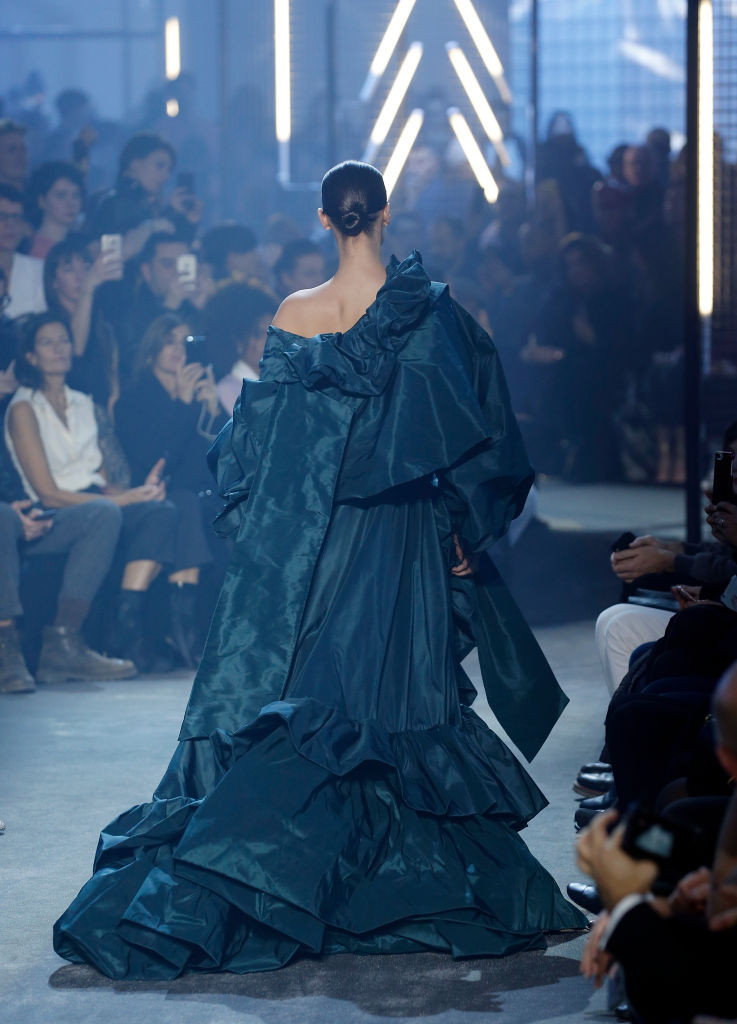 Белла Хадид блистает на показе Alexandre Vauthier