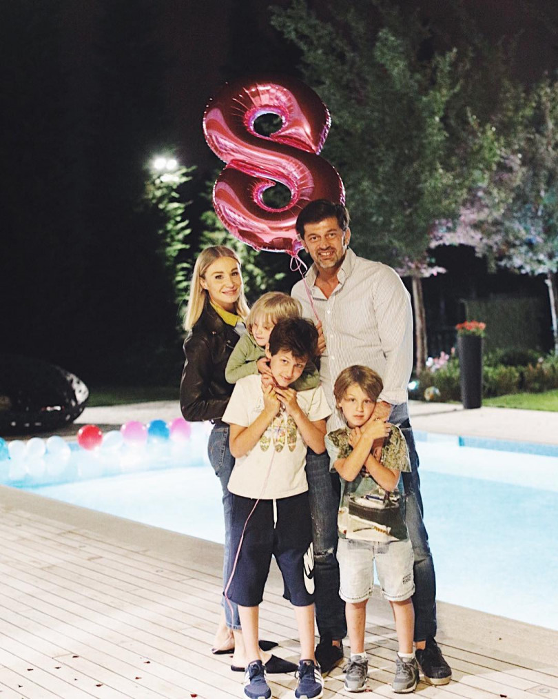 Каха Каладзе с семьей