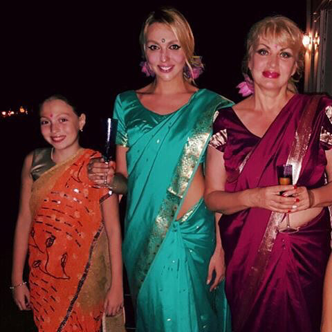 Оля Полякова семья