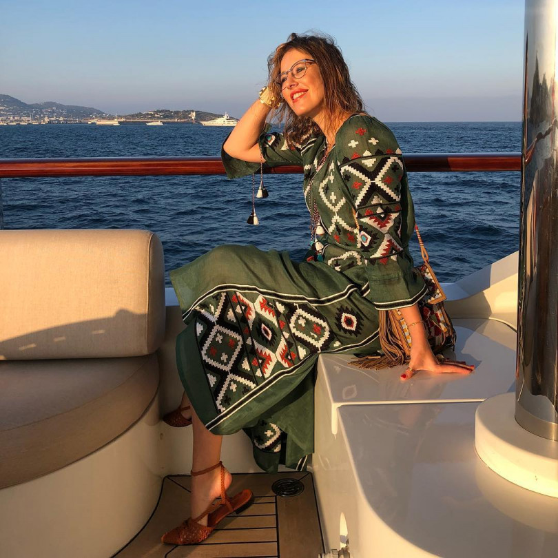 Ксения Собчак в вышиванке