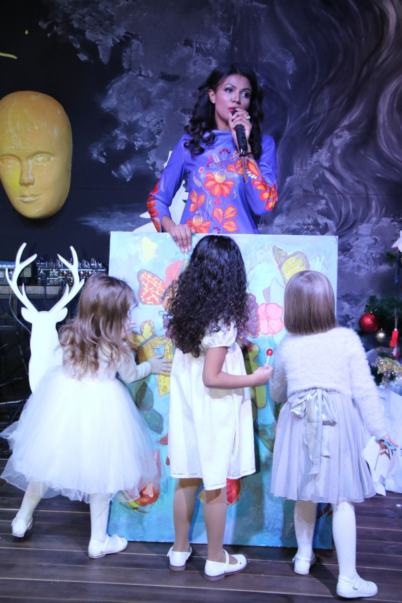 Габриэлла Массанга на празднике 