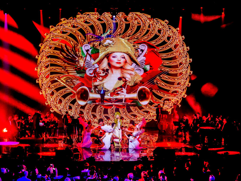 Opera Show Арины Домски 