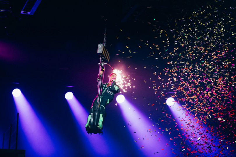 Время и Стекло