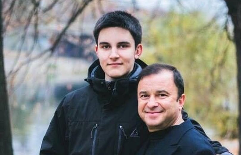 Виктор Павлик и его сын