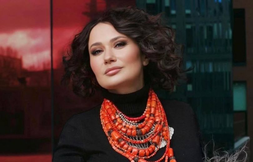 Олена Мозгова