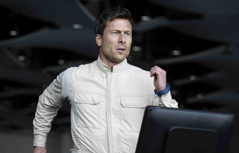 Глен Пауэлл