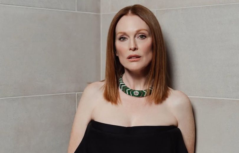 Джулианна Мур