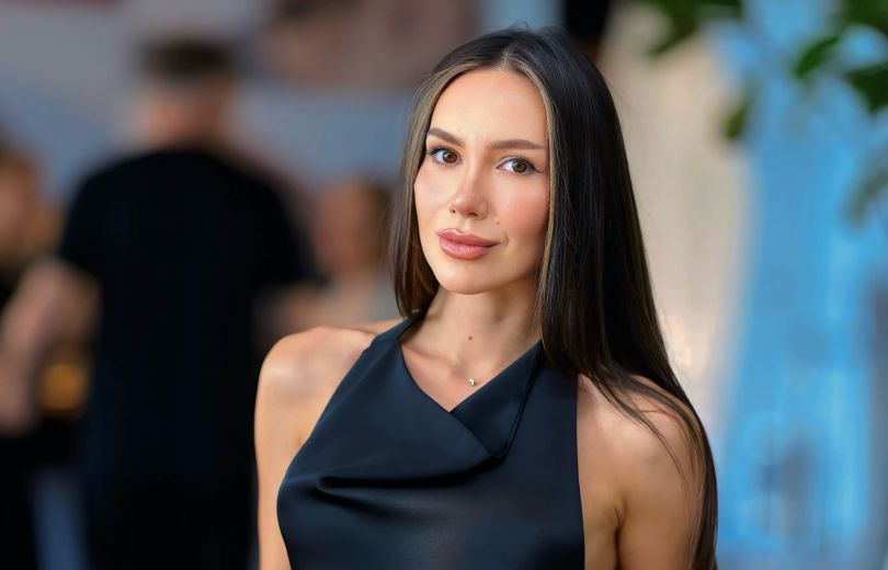 контент-мейкер Лоліта