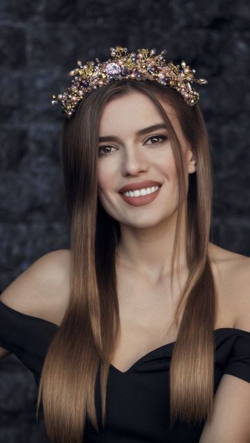 Faiza Khalilova Accessories