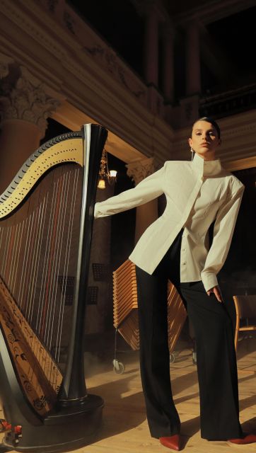 L’eskizzo отметил 10-летие музыкальной коллекцией «Камертон»