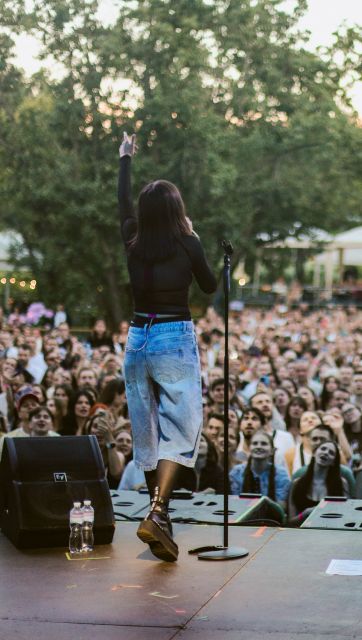 новий проєкт Feels