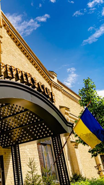 Травнева афіша Caribbean Club і Pepper’s Club