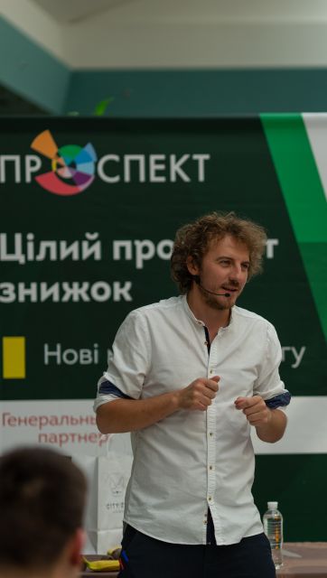 Евгениий Клопотенко