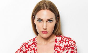 Мерьем Узерли без макияжа