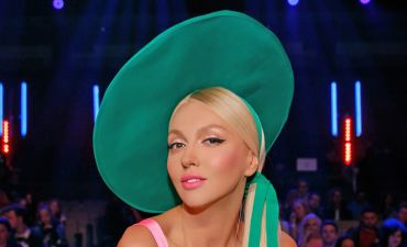 Оля Полякова