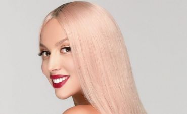 Оля Полякова