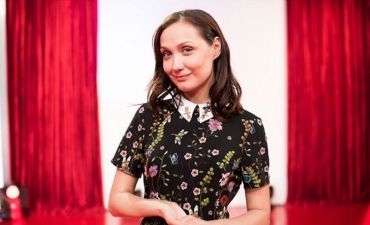 Евгения Власова впервые рассказала о своей болезни, поддержке коллег и мужчинах