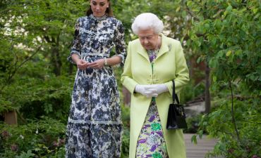 Елизавета II и Кейт Миддлтон