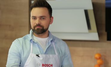 Тимур Мирошниченко в фартуке 1