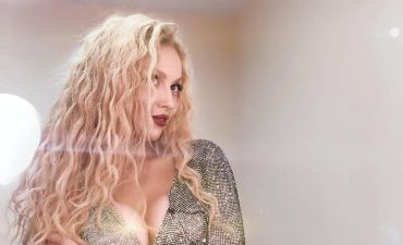 Оля Полякова