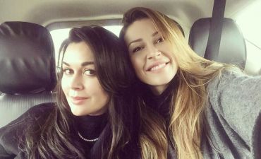 Анастасия Заворотнюк с дочкой