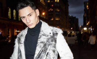 Не свободен: стало известно, с кем встречается красавчик-победитель "Топ-модель по-украински"