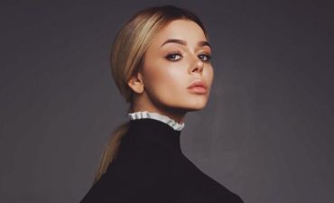 Алина Гросу