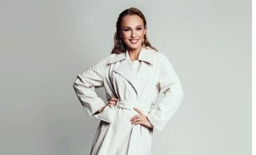 Альбина Джанабаева