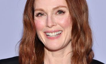 Джулианна Мур