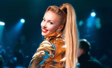 Оля Полякова