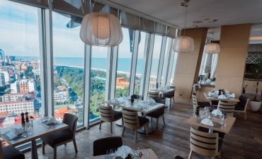 Батуми - почему туда стоит ехать зимой?