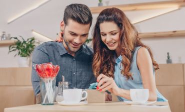 Что подарить на 8 марта