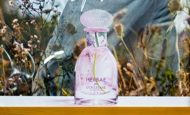 L’Occitane выпустил новый аромат Herbae L’Eau
