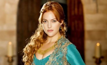 кадр из сериала "Великолепный век"