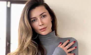 Анна Заворотнюк