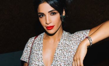 Миллион роз: Санта Димопулос похвасталось роскошным подарком на День святого Валентина