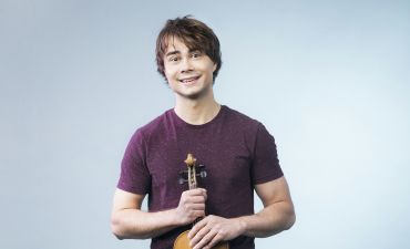 Александр Рыбак