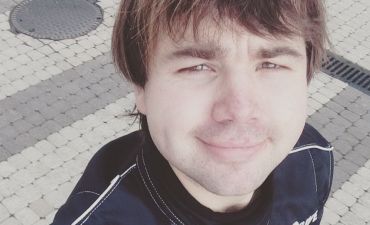 Михаил Казаков