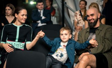 Юлия Санина