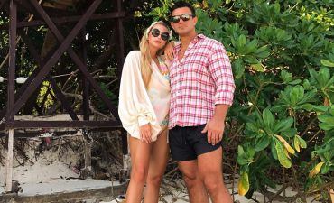 Николай Тищенко опубликовал трогательное фото с женой и годовалым сыном