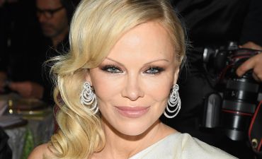 Памела Андерсон