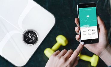 умными весами YUNMAI