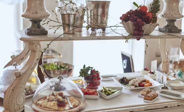 меню на 8 Березня