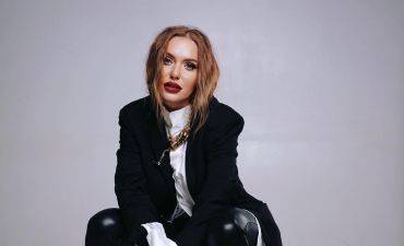 Слава Каминская