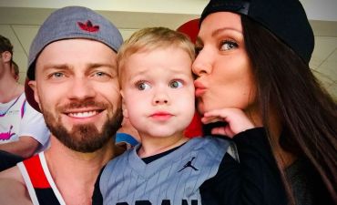 Влад Яма с женой и сыном