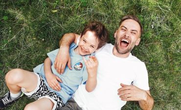 Дмитрий Шепелев и его сын Платон от Жанны Фриске