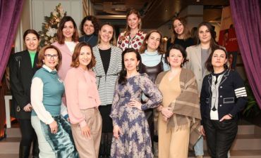 бранч Connecting Women